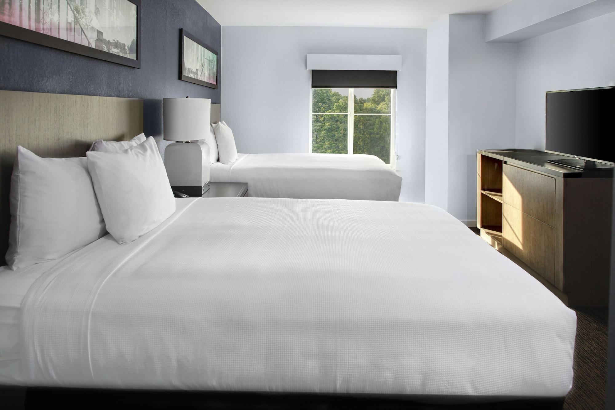 Hyatt House Richmond - 3*