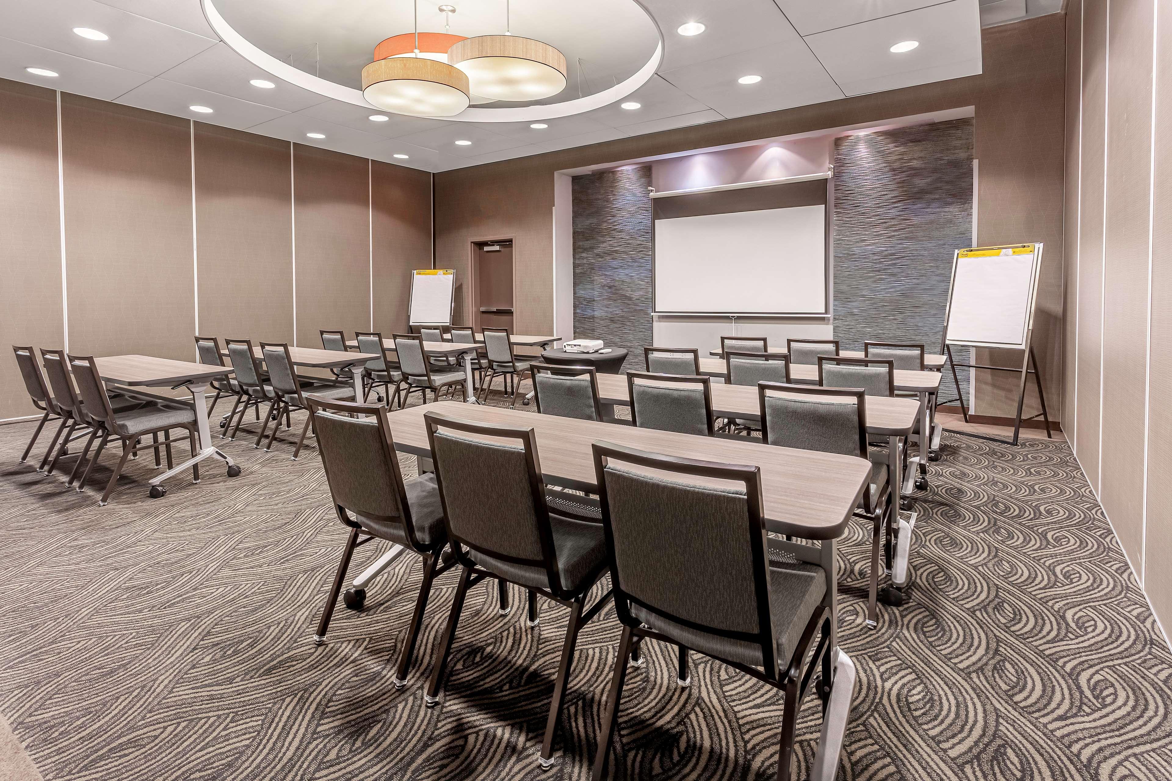 Hyatt House Richmond - Hotel Short Pump