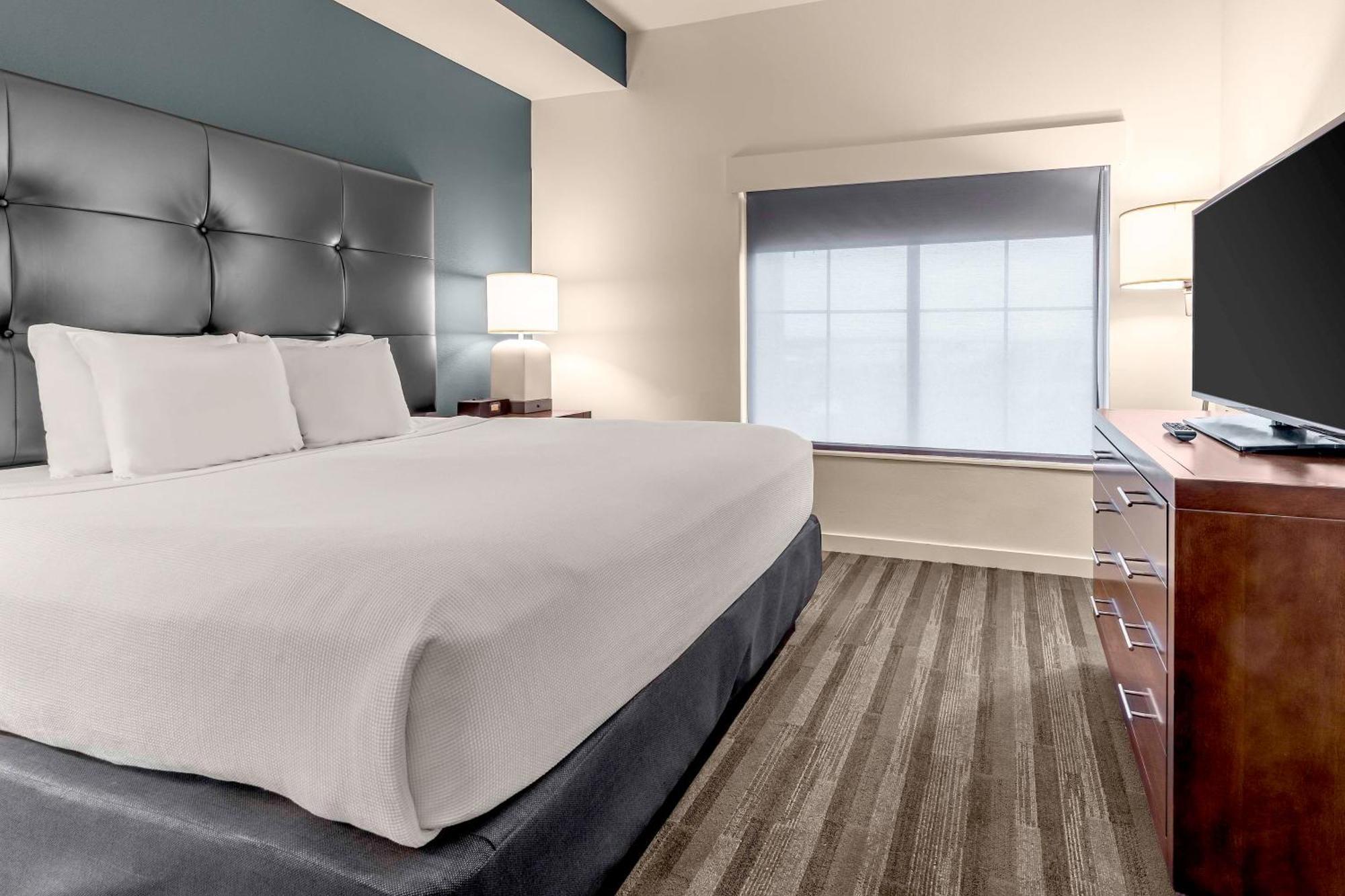 Hyatt House Richmond - Hotel 3*